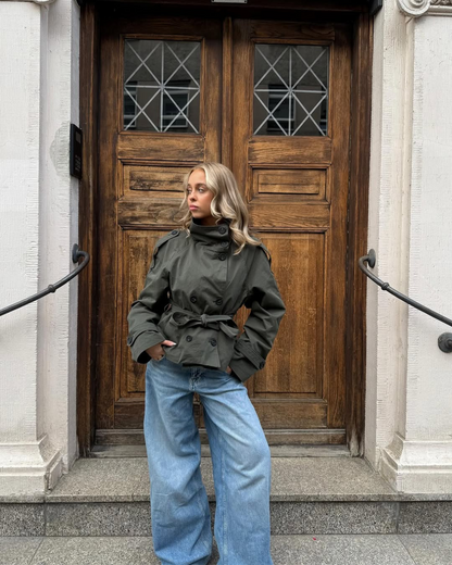 KLARV | Short Trench Coat